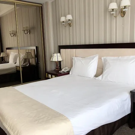 Sofievsky Posad Hotel 3*